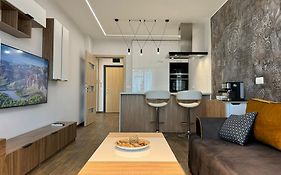 Modern 1Bed Apartment For 4 Guests In Sofia